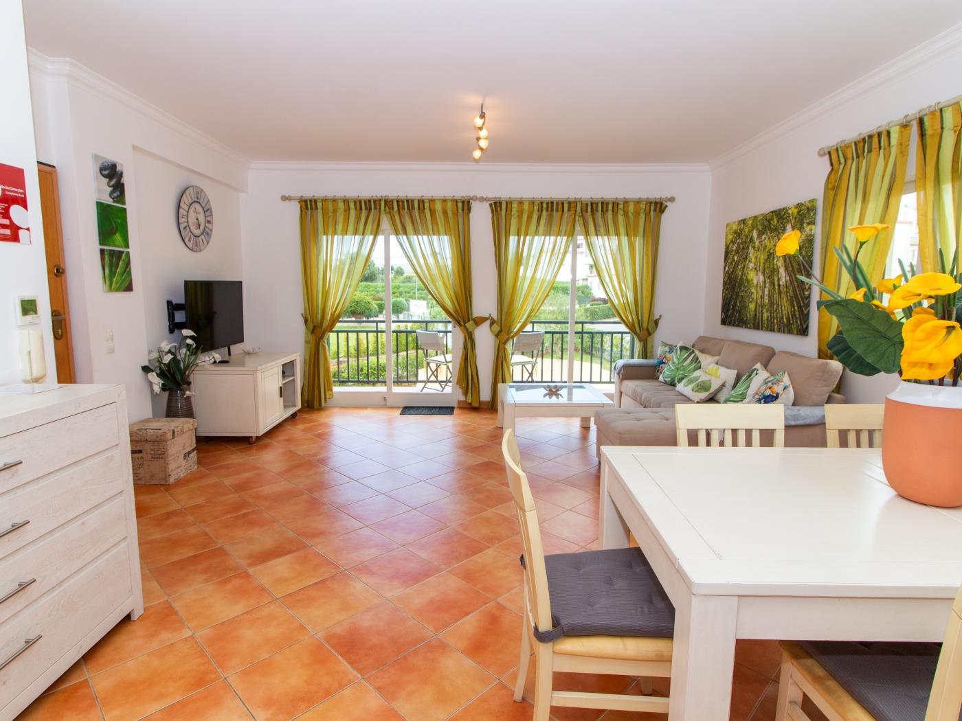 Quinta do Paiva Apartment - Pool View & Albufeira in Albufeira