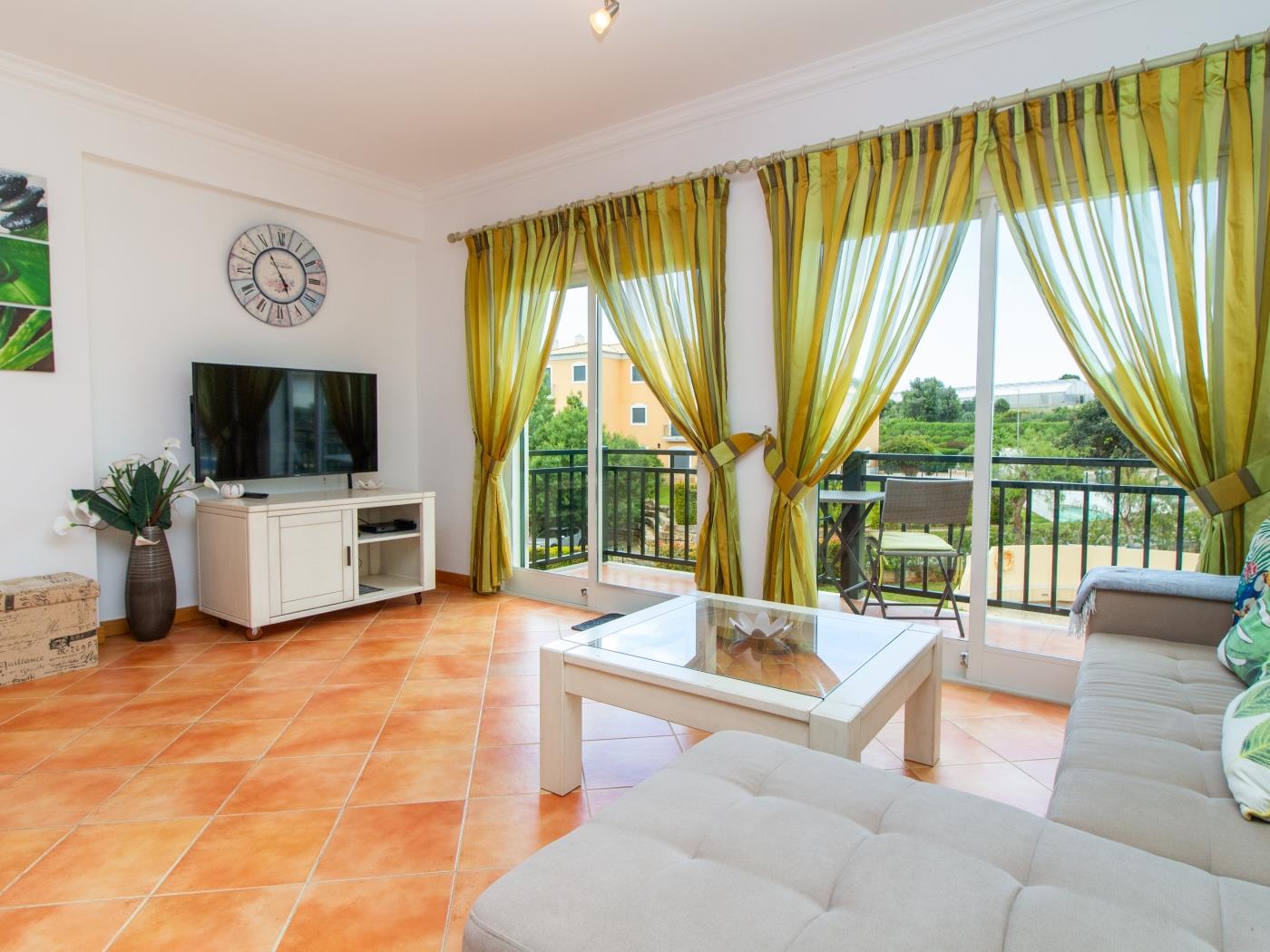 Quinta do Paiva Apartment - Pool View & Albufeira in Albufeira