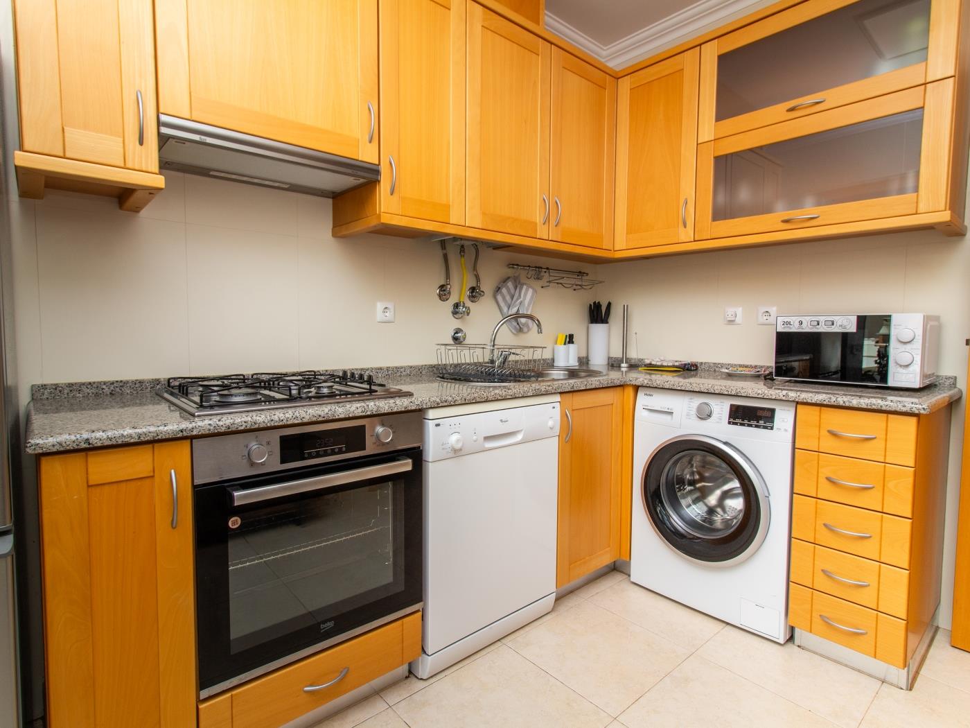 White 62 House | Private Terrace & Albufeira en Albufeira