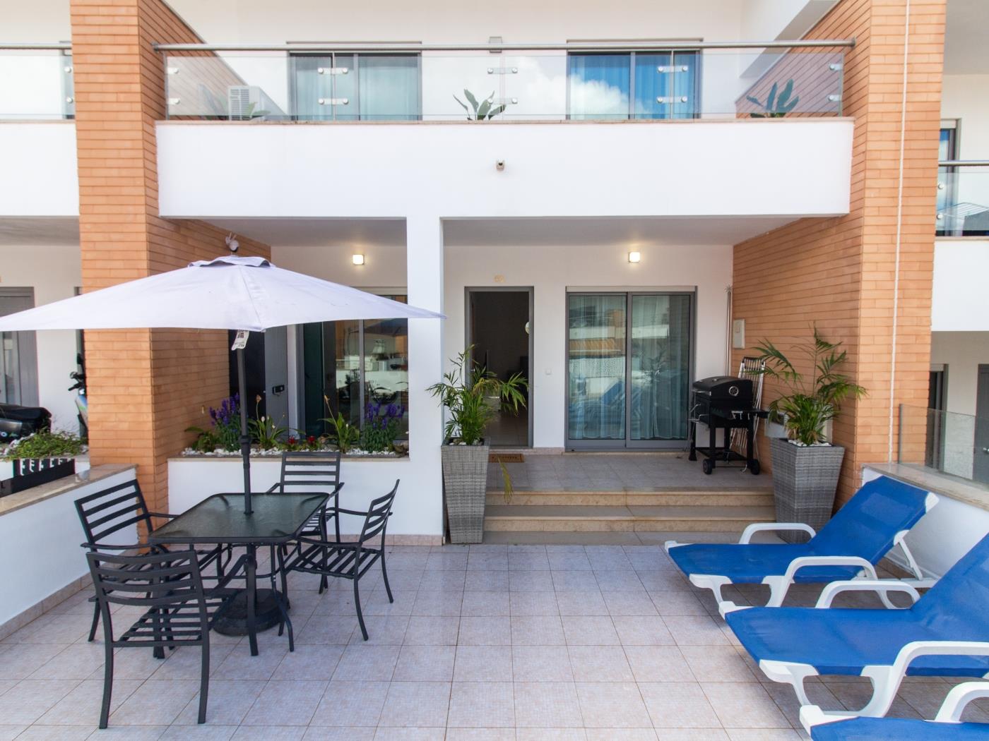 White 62 House | Private Terrace & Albufeira en Albufeira