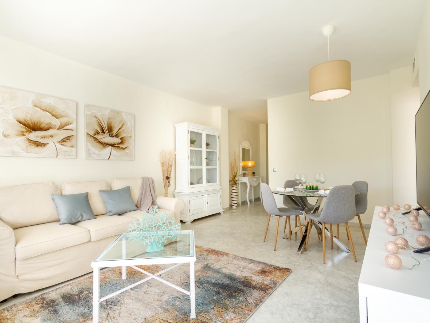 Banús Playa Rocío Beachside Complex apartment