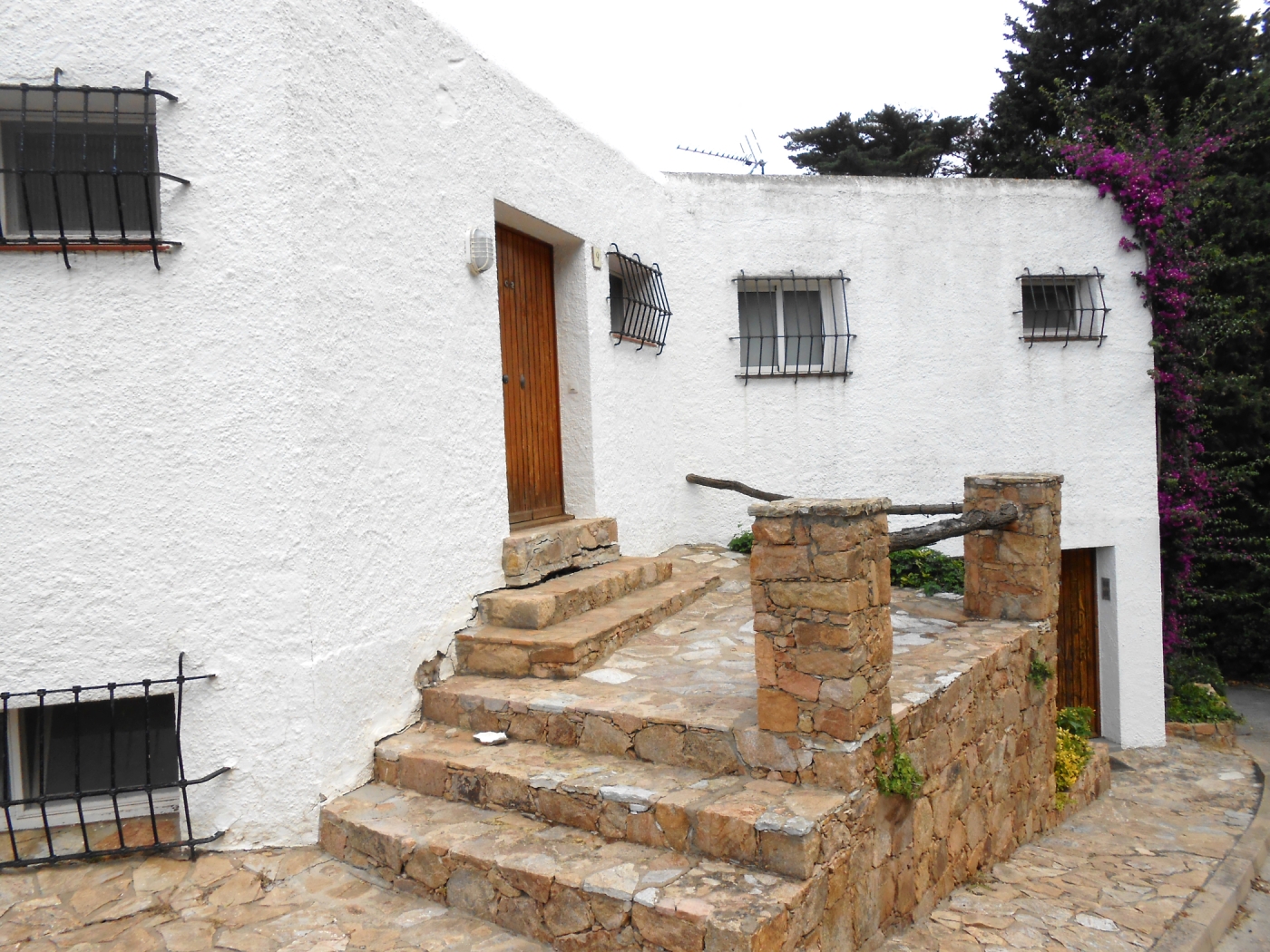 House; 'la falconera', near to the beach. in begur