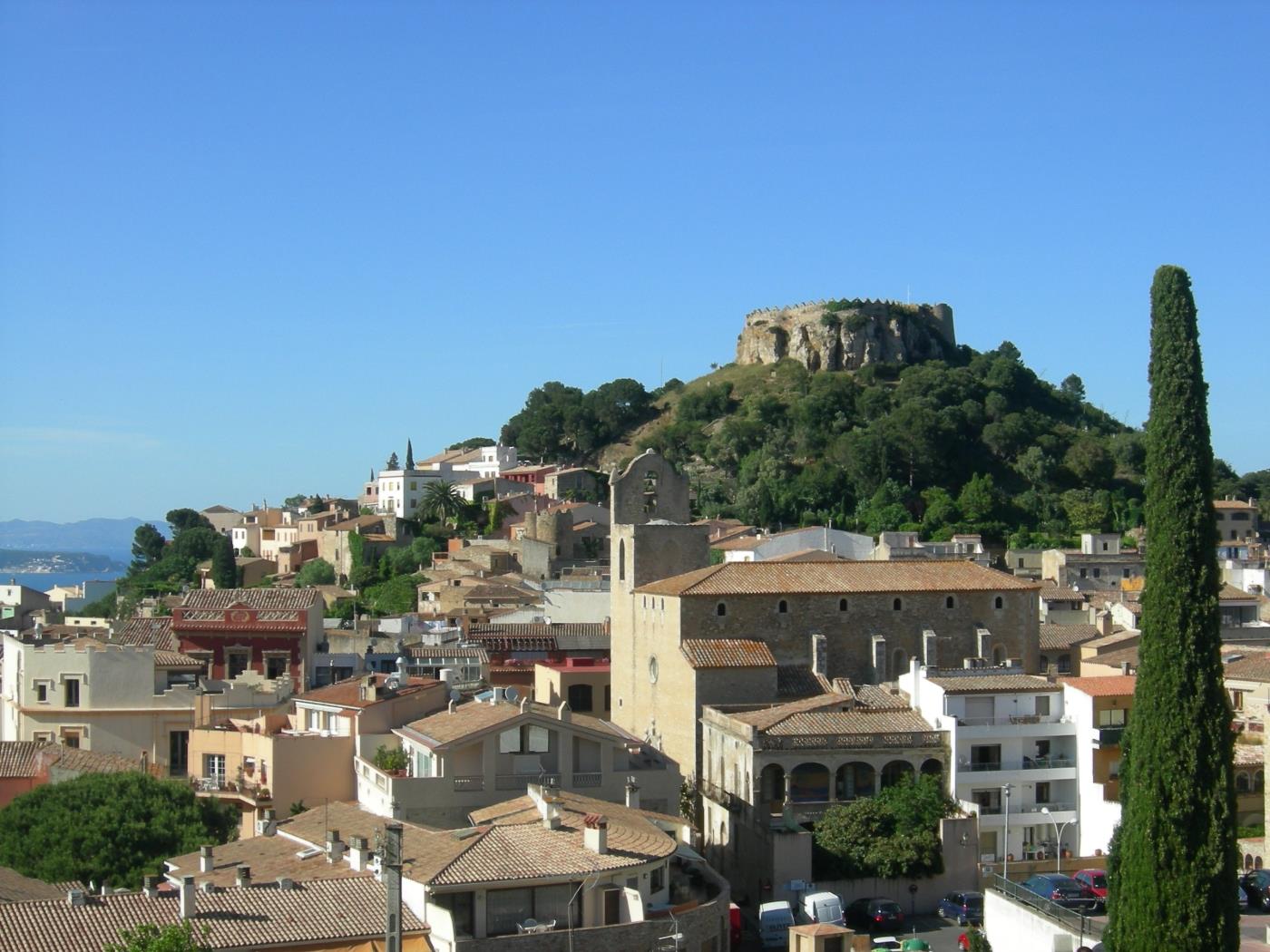 Sant Josep 8, Centre de Begur, Costa Brava a begur