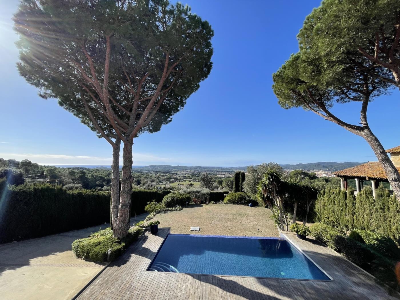 Casa Ses Vinyes: Lujo y Tranquilidad en la Costa Brava en Begur