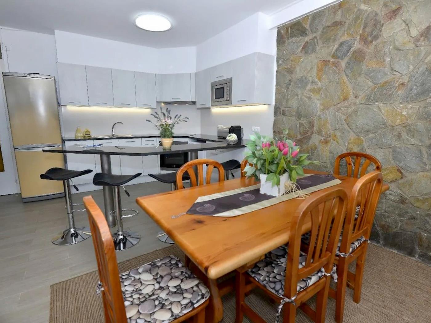 Luxurious Apartment for 8 People in Cap Sa Sal, Begur, Costa Brava in Begur