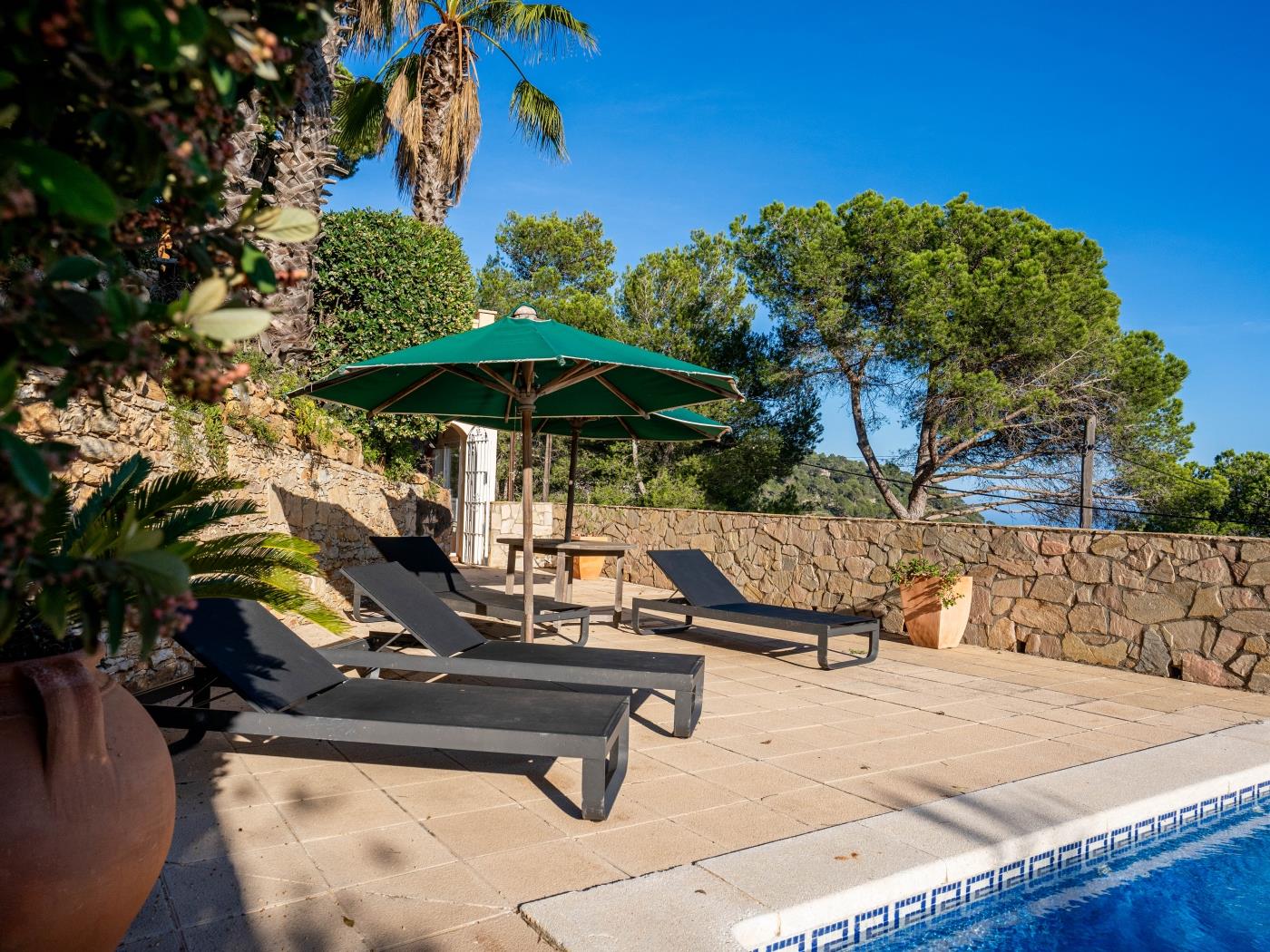 Fantastic 2,000 m² house with views of Aiguablava Bay. in Begur