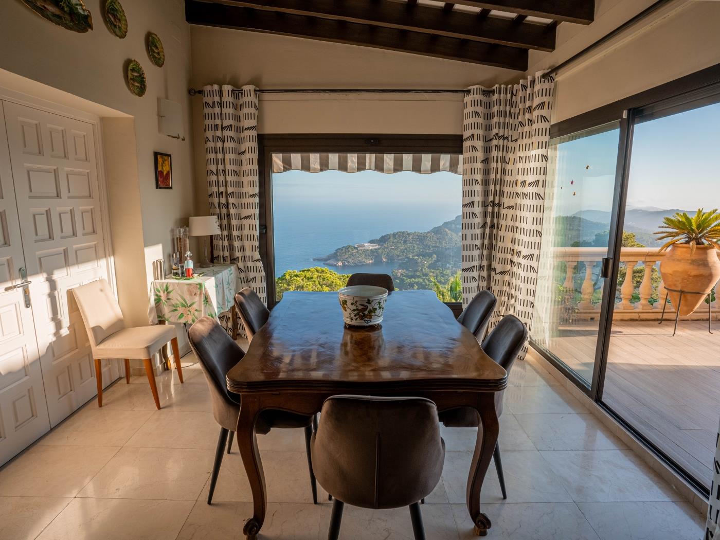 Fantastic 2,000 m² house with views of Aiguablava Bay. in Begur