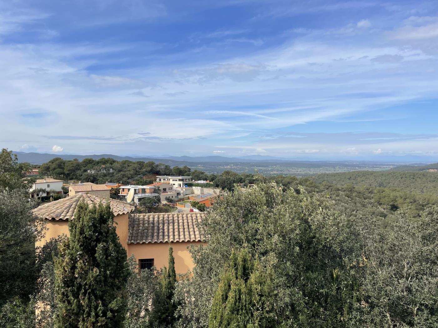 House with Stunning Views and Garden in Begur in Begur