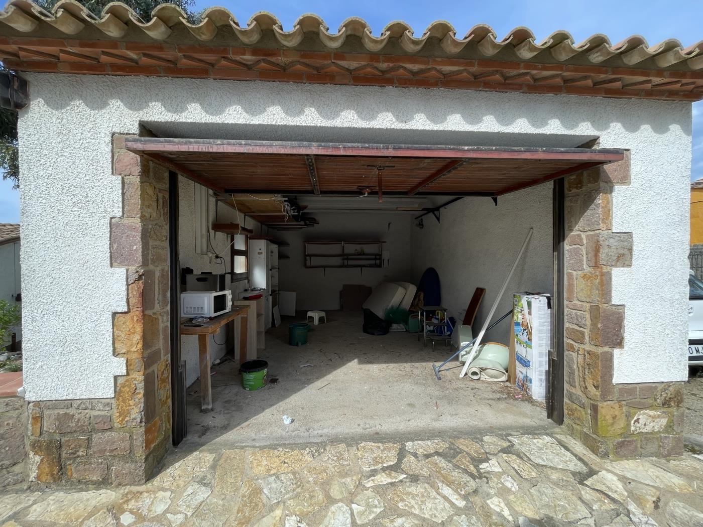 House with Stunning Views and Garden in Begur in Begur