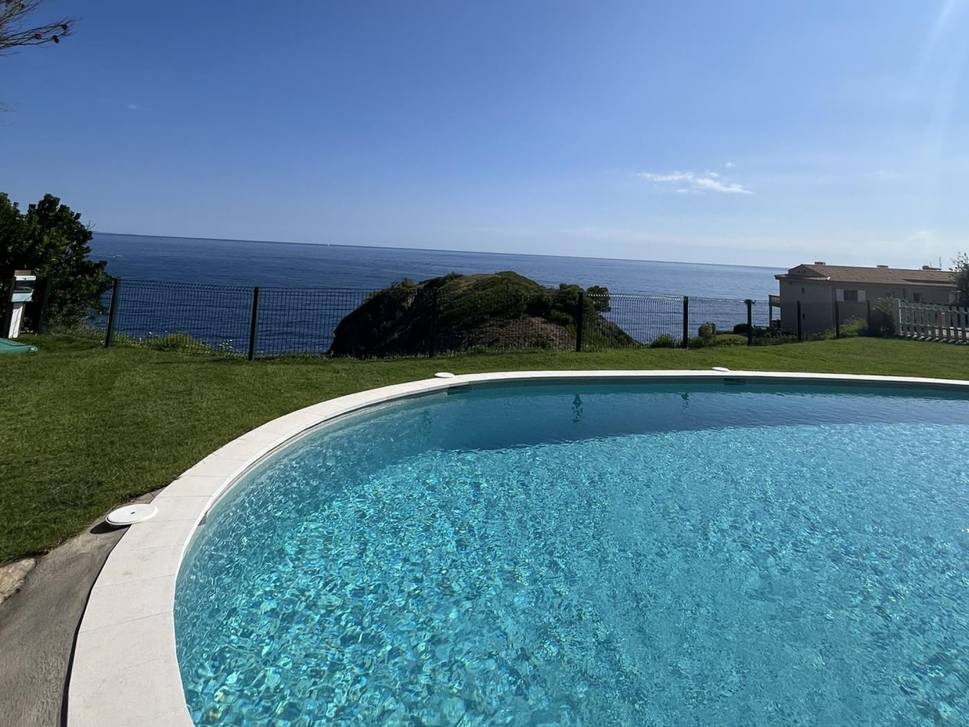 Apartamento en Aiguafreda con vistas al mar y piscina en Begur