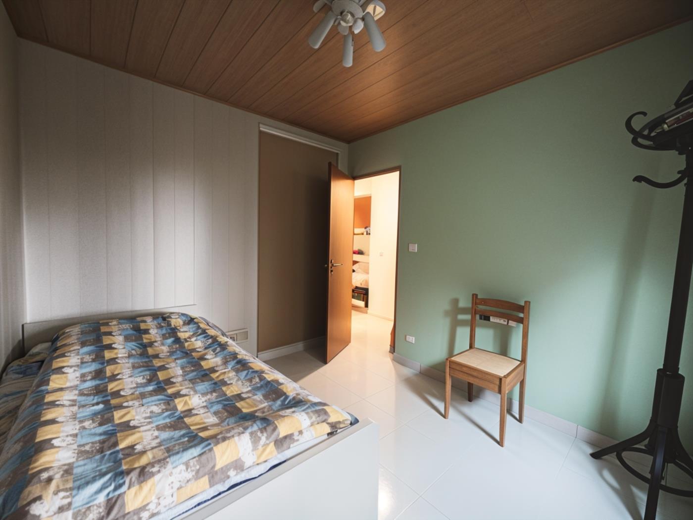 Gemütliches Haus mit Terrasse und Privatsphäre in Residencial Beg in Begur