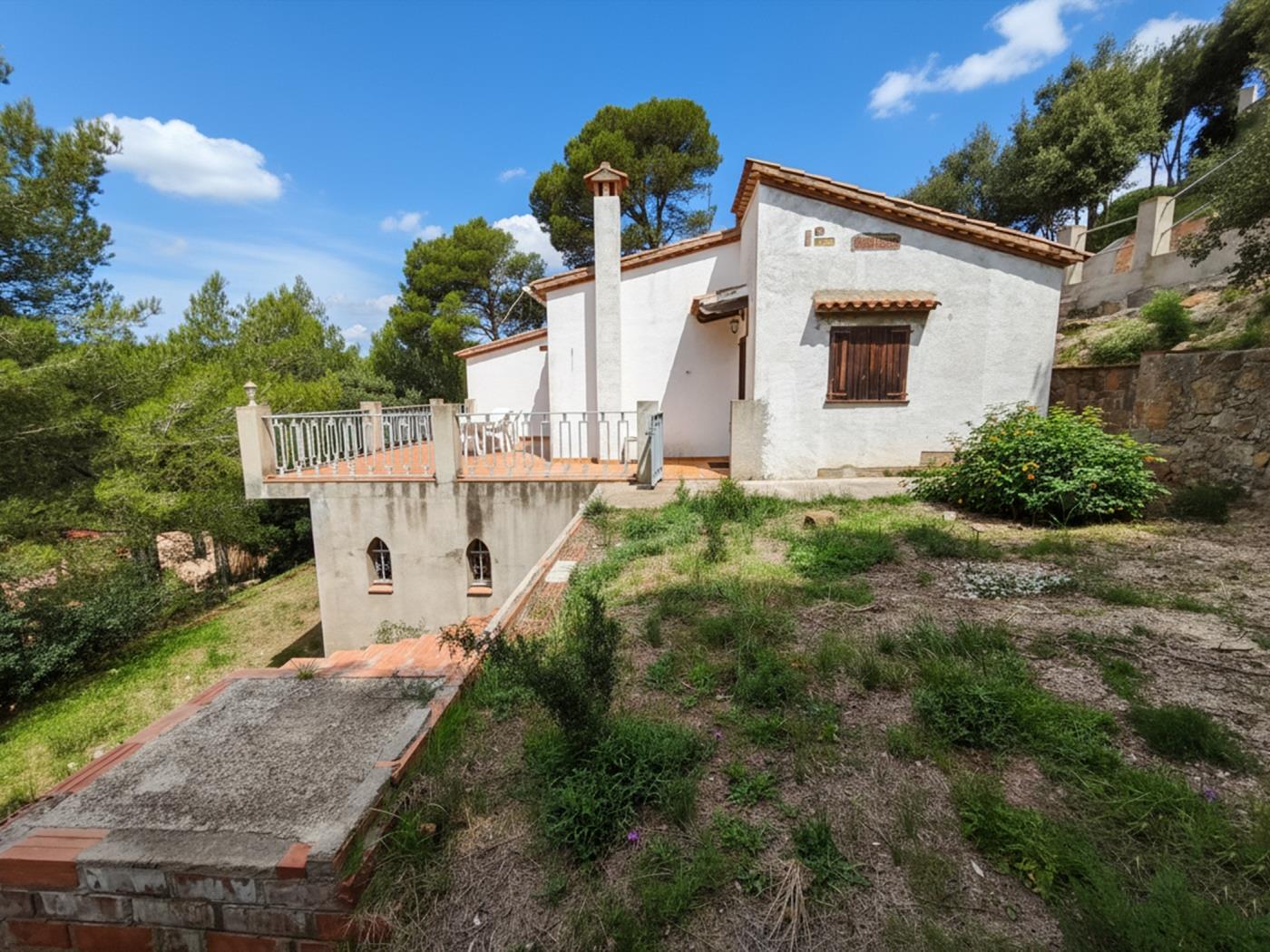 Gemütliches Haus mit Terrasse und Privatsphäre in Residencial Beg in Begur