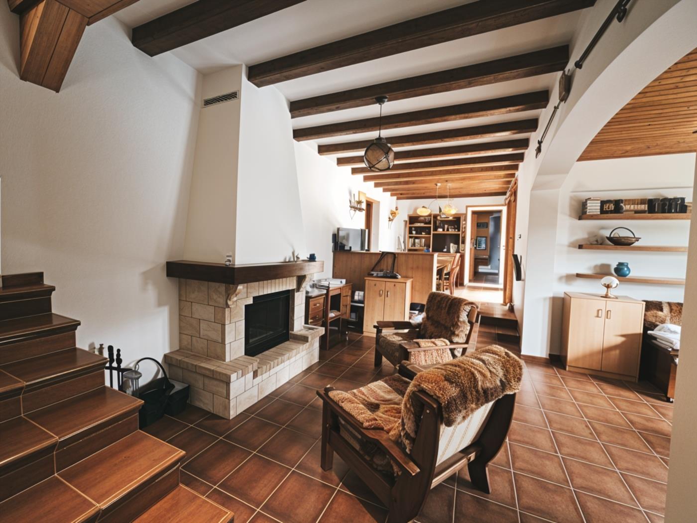 Gemütliches Haus mit Terrasse und Privatsphäre in Residencial Beg in Begur