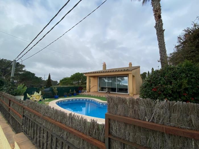 apartamentos ATA associacio Girona