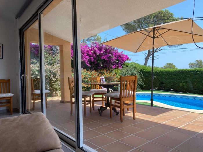 apartamentos ATA associacio Girona