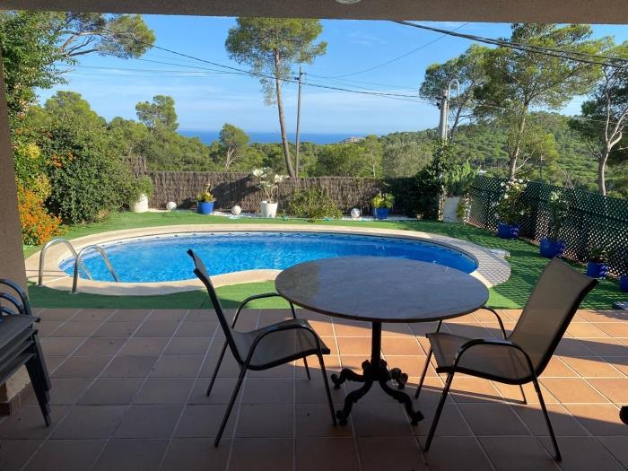 apartamentos ATA associacio Girona