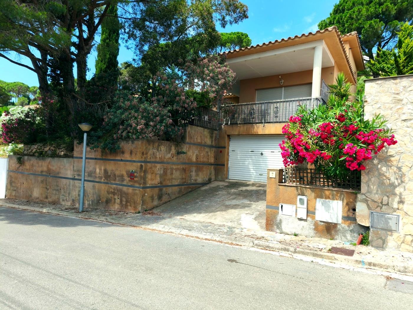 Casa Mimosa amb piscina privada i vistes al mar a Begur a Begur