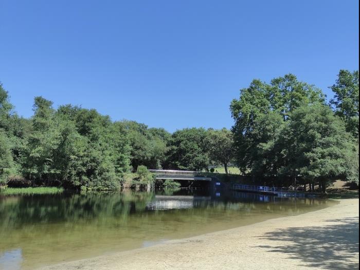 Piso 4 Medio Adeinés Viviendas uso turístico en A Estrada