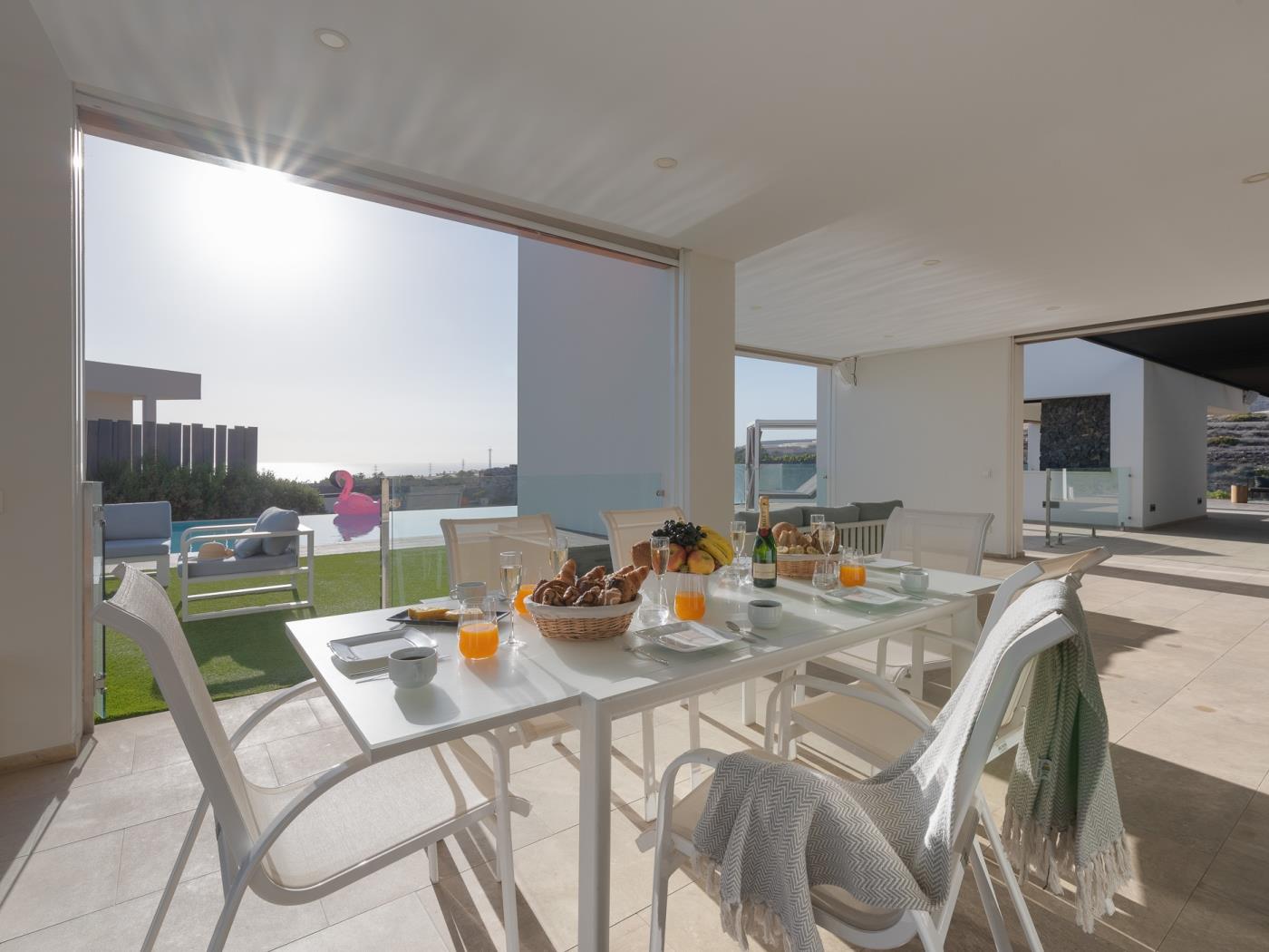 Karat Villa Playa Paraíso in Playa Paraiso