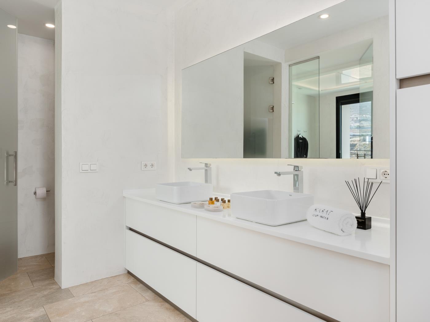 Karat Villa Playa Paraíso in Playa Paraiso