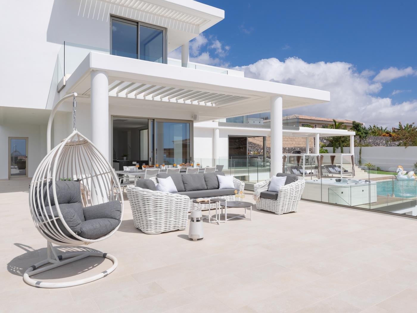 KARAT Villa Royal White en Playa Paraiso