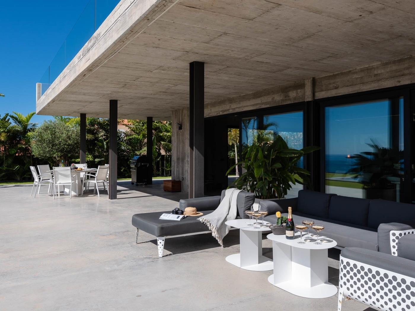 KARAT Villa Atelier de la Vega in Playa Paraiso