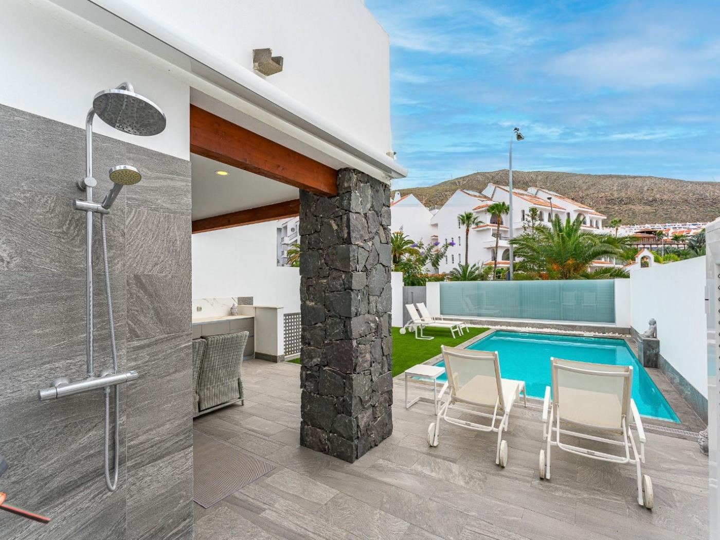 Karat Villa Portofino in Los Cristianos