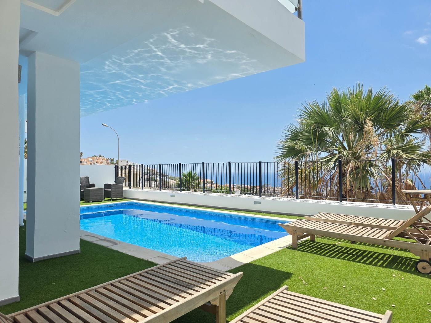 Karat Villa Pyrite Costa Adeje in Costa Adeje