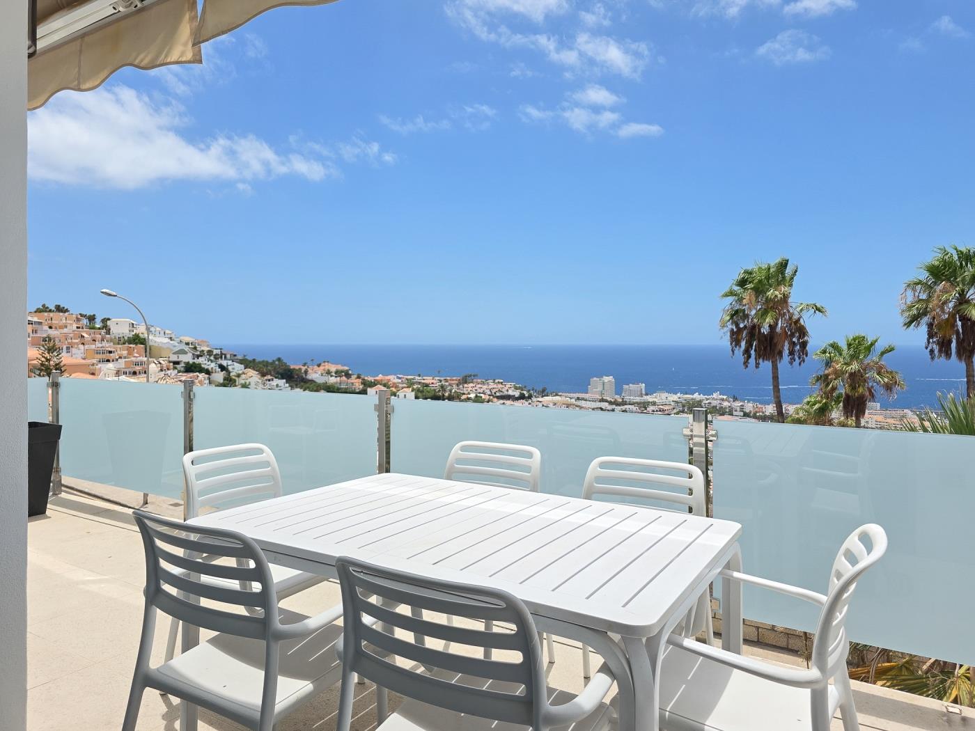 Karat Villa Pyrite Costa Adeje in Costa Adeje