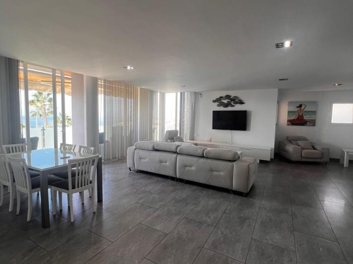 Karat Villa Pyrite Costa Adeje in Costa Adeje