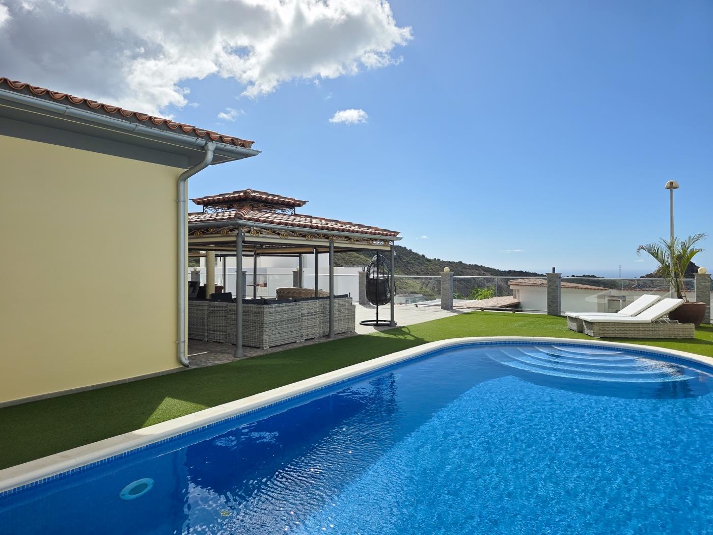 KARAT Villa Roque del Conde in Costa Adeje