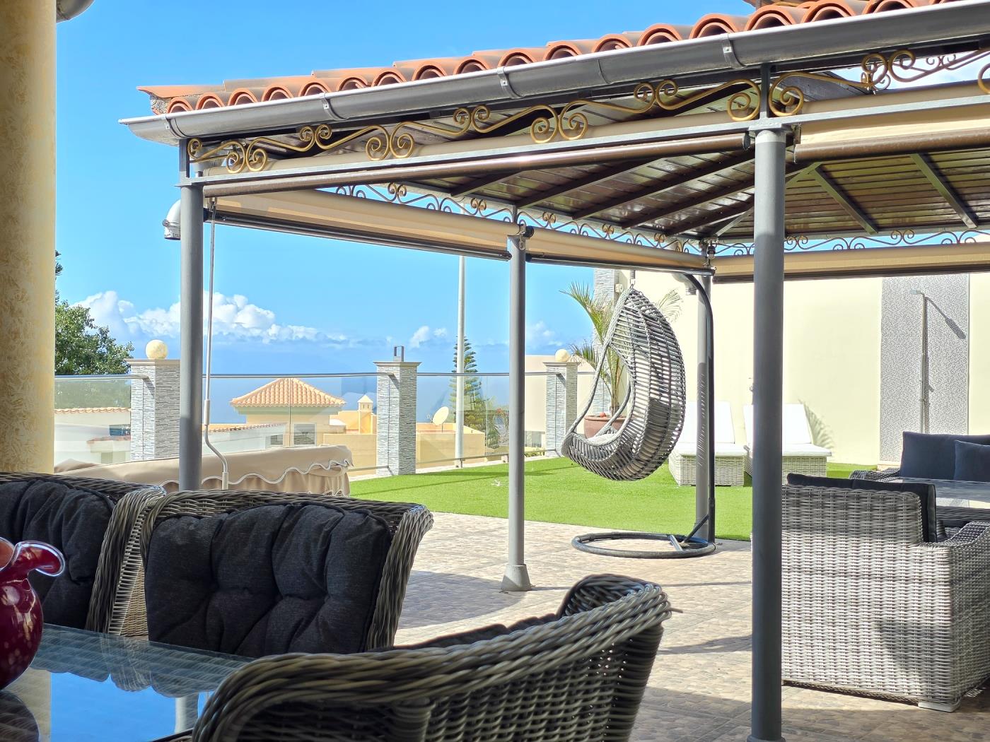 KARAT Villa Roque del Conde in Costa Adeje