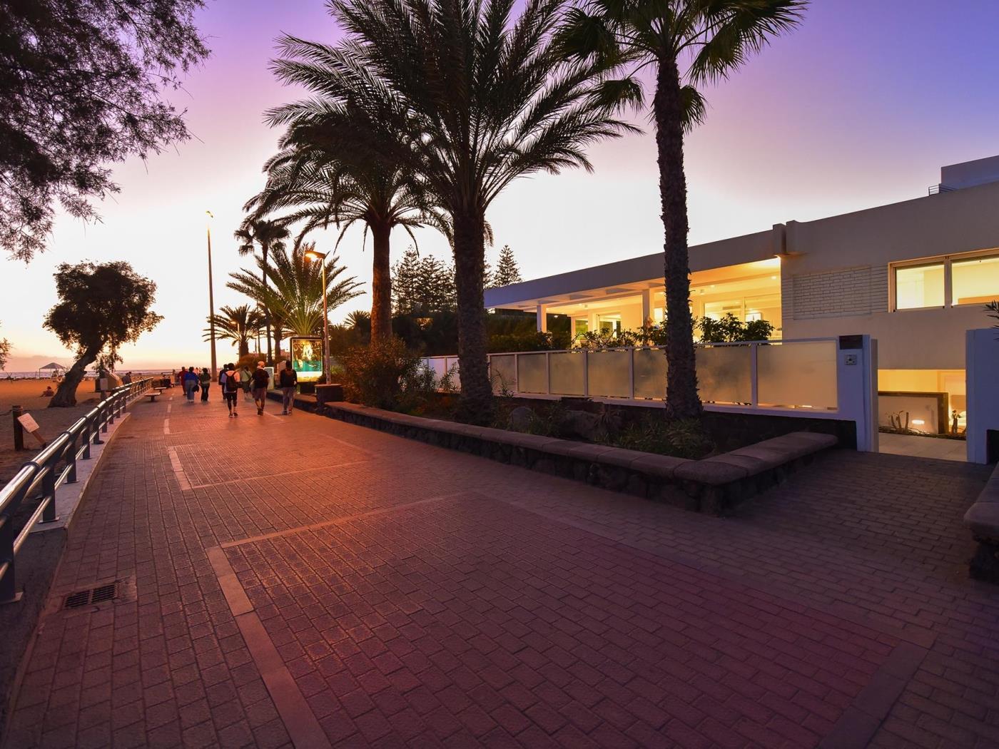 KARAT Villa Serenity Maspalomas in Maspalomas