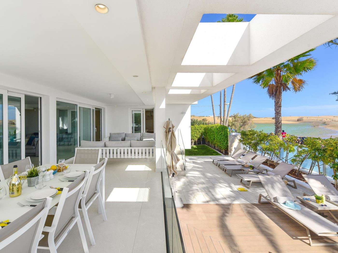 KARAT Villa Serenity Maspalomas in Maspalomas