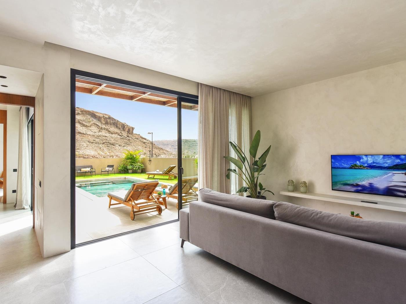 KARAT Villa Solaris in Playa del cura & Tauro