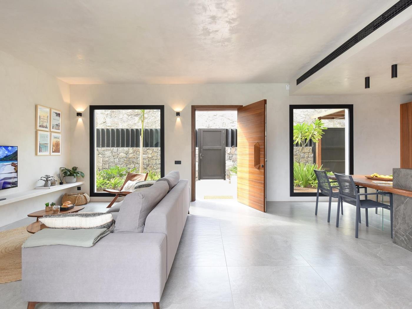 KARAT Villa Solaris in Playa del cura & Tauro