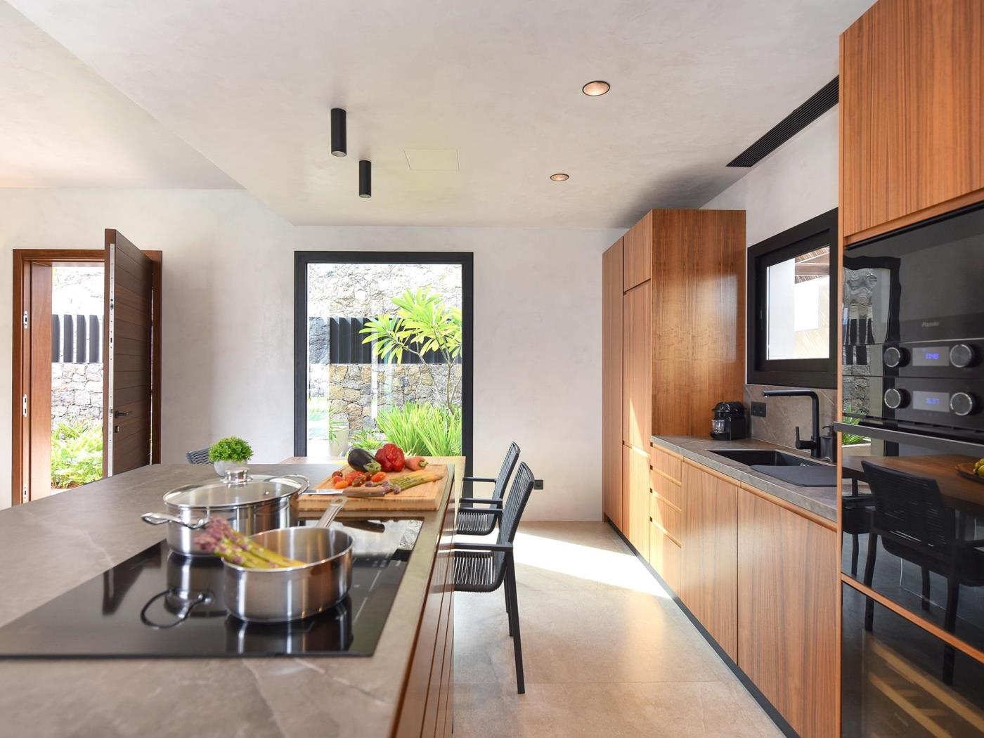 KARAT Villa Solaris in Playa del cura & Tauro