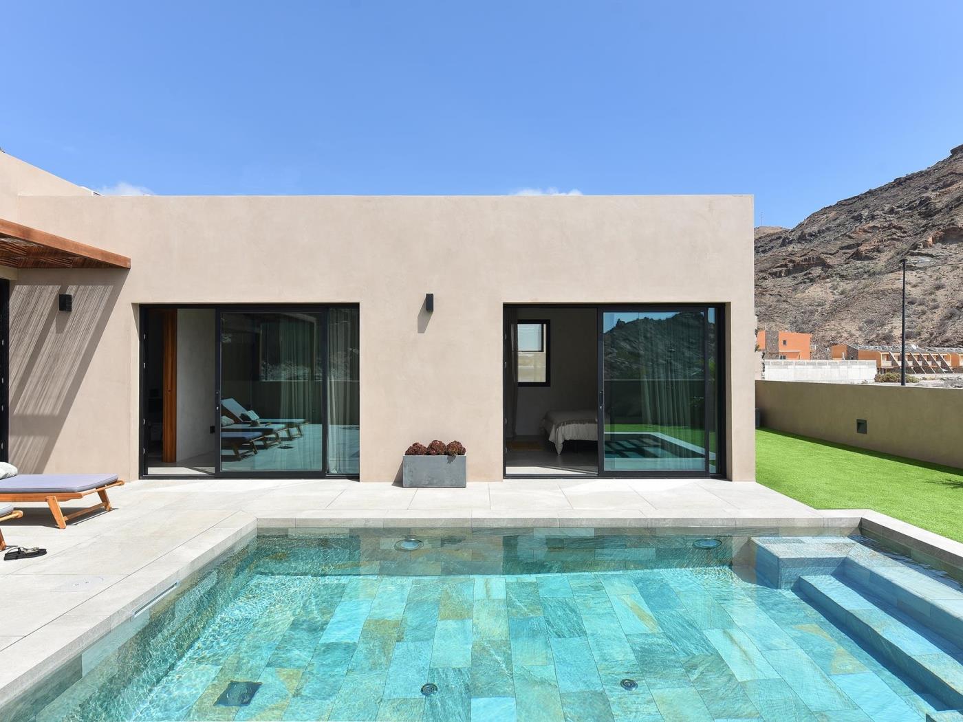 KARAT Villa Solaris in Playa del cura & Tauro