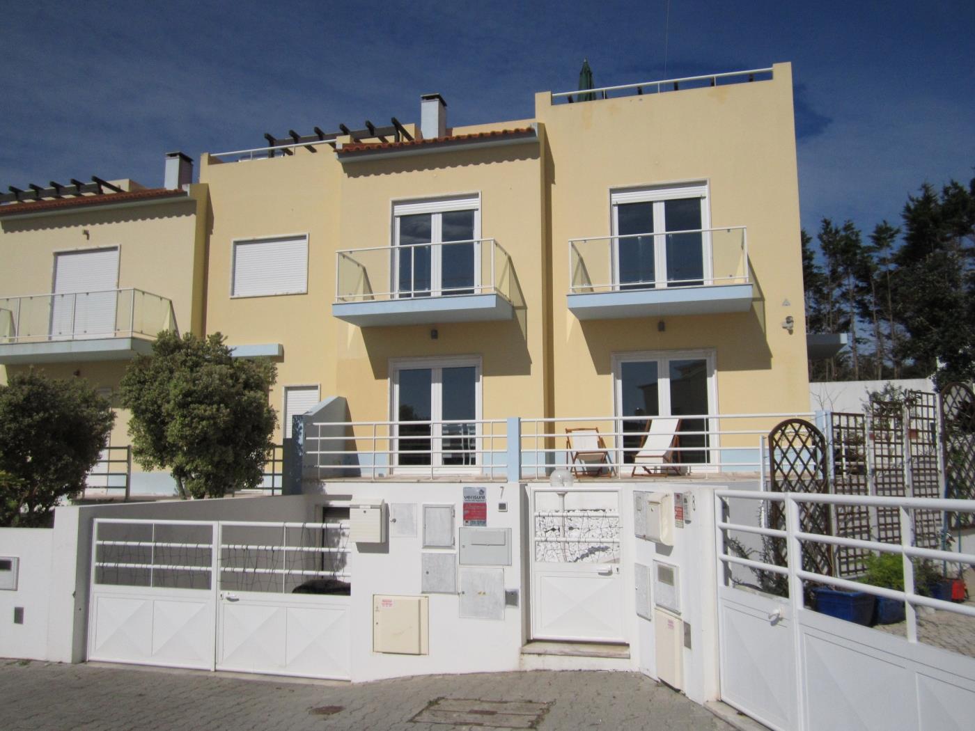 Casa Elsa's Seaside Terrace in Atalaia