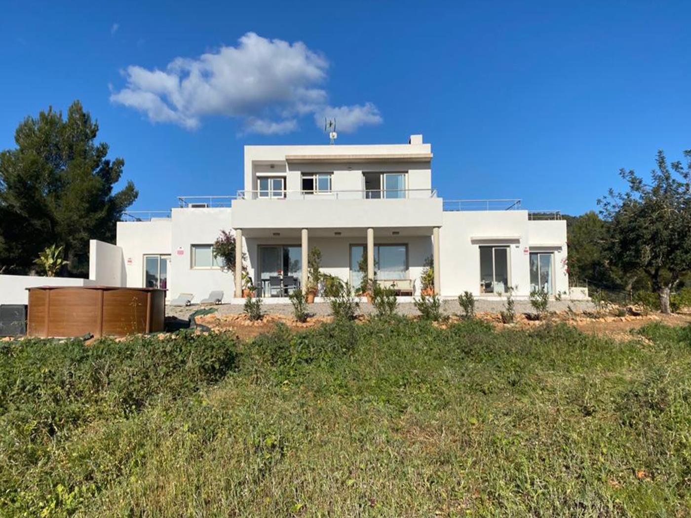 Villa moderna en Cala Jondal (Porroig) en Sant Josep de sa Talaia