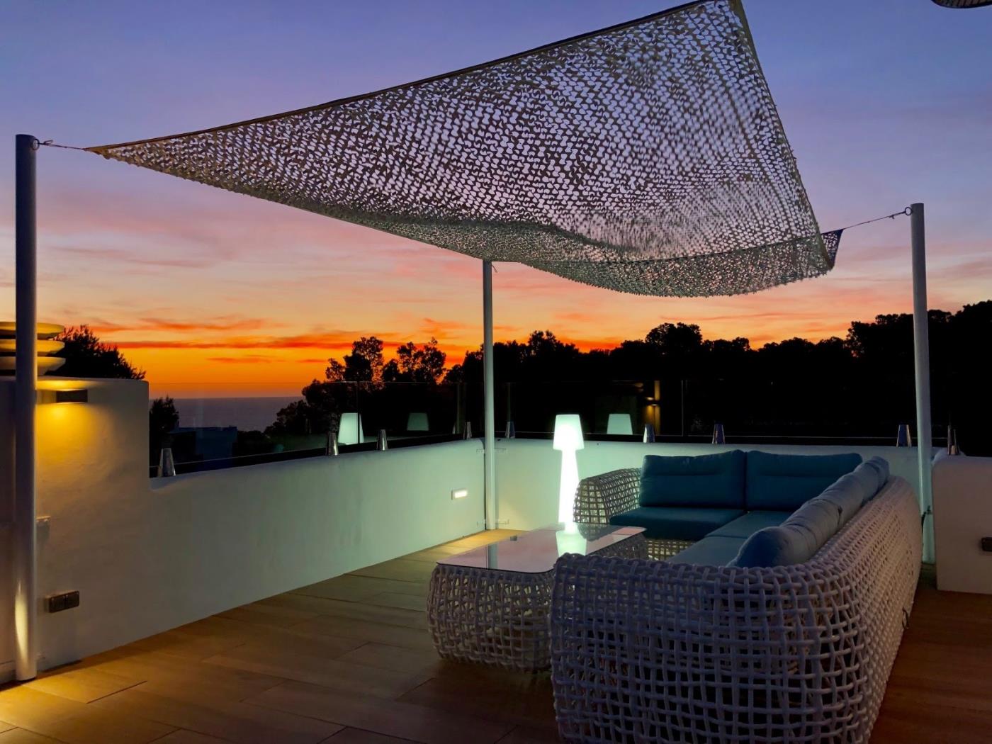 Hermosa villa con vistas al mar en Sant Josep de sa Talaia