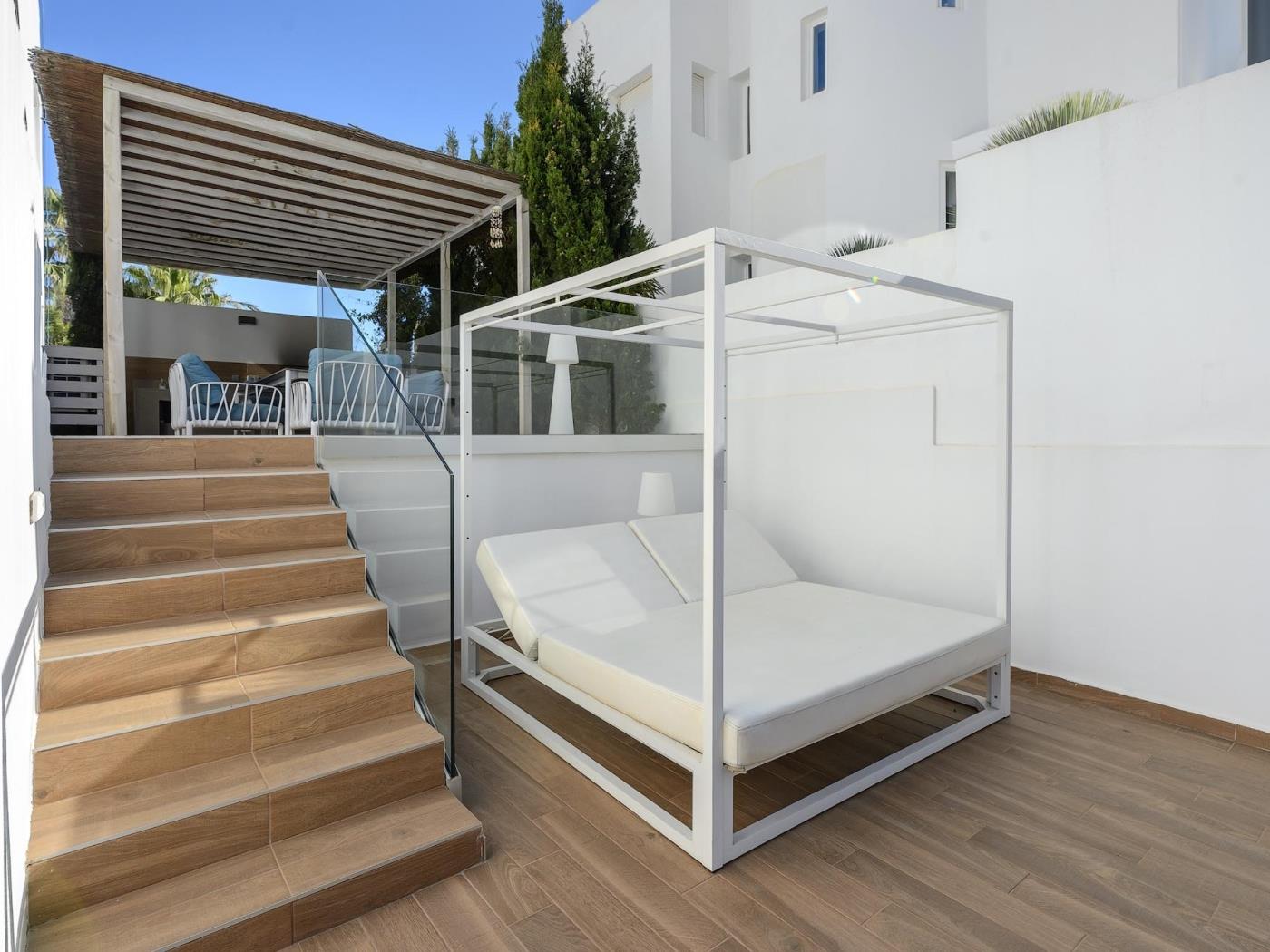 Can Dineo - 5 bedroom villa in Cala Vadella in Sant Josep de sa Talaia