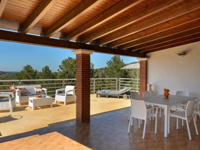 Villa con piscina y vistas al mar en Sant Josep de sa Talaia