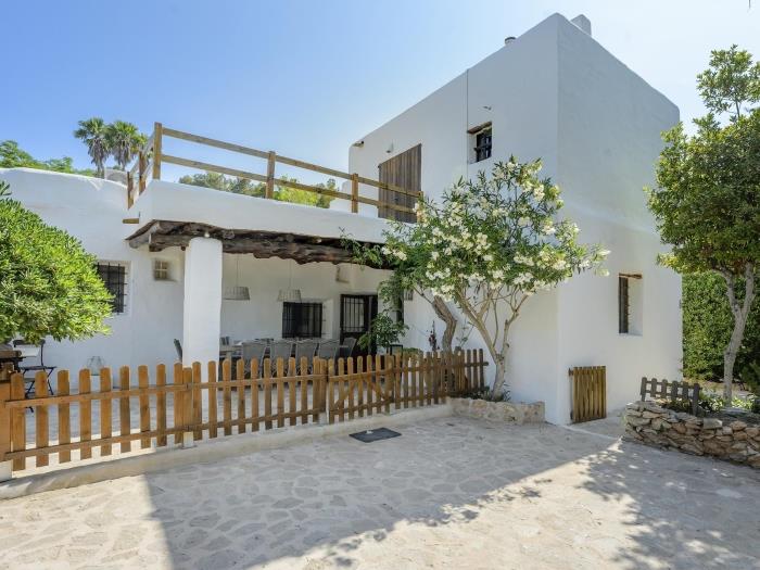 Finca with Poll Santa Eularia in Santa Eulària des Riu