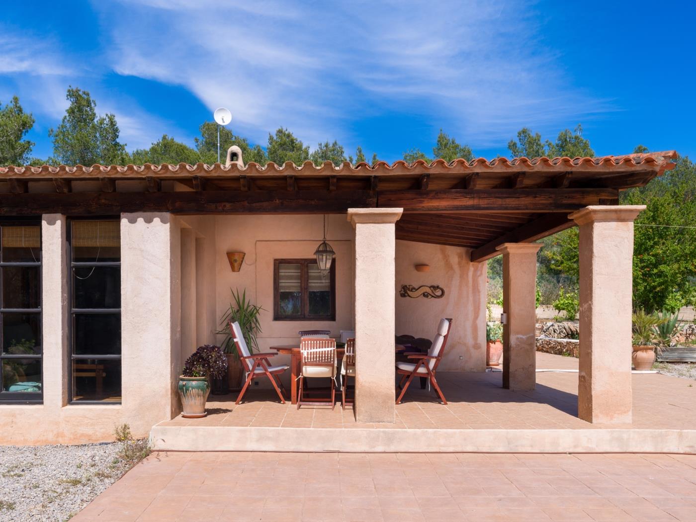 Can Mabel - Casa de campo con piscina cerca de la ciudad de Ibiza en Nostra Senyora de Jesus