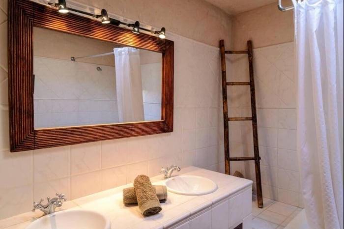 Casa de campo con piscina cerca de la ciudad de Ibiza en Nostra Senyora de Jesus