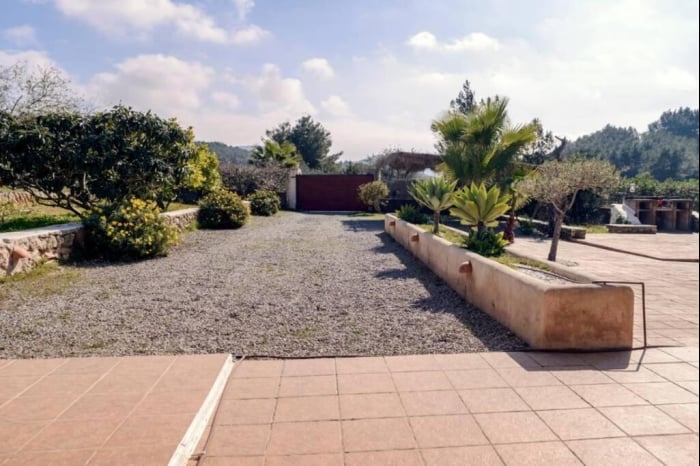 Casa de campo con piscina cerca de la ciudad de Ibiza en Nostra Senyora de Jesus