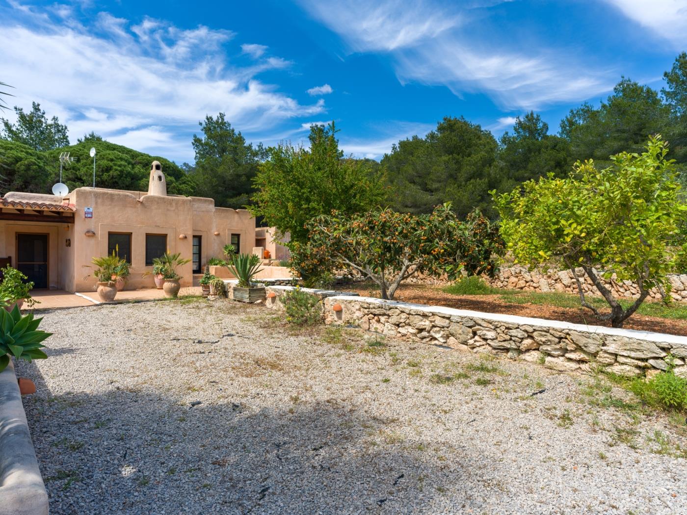 Can Mabel - Casa de campo con piscina cerca de la ciudad de Ibiza en Nostra Senyora de Jesus