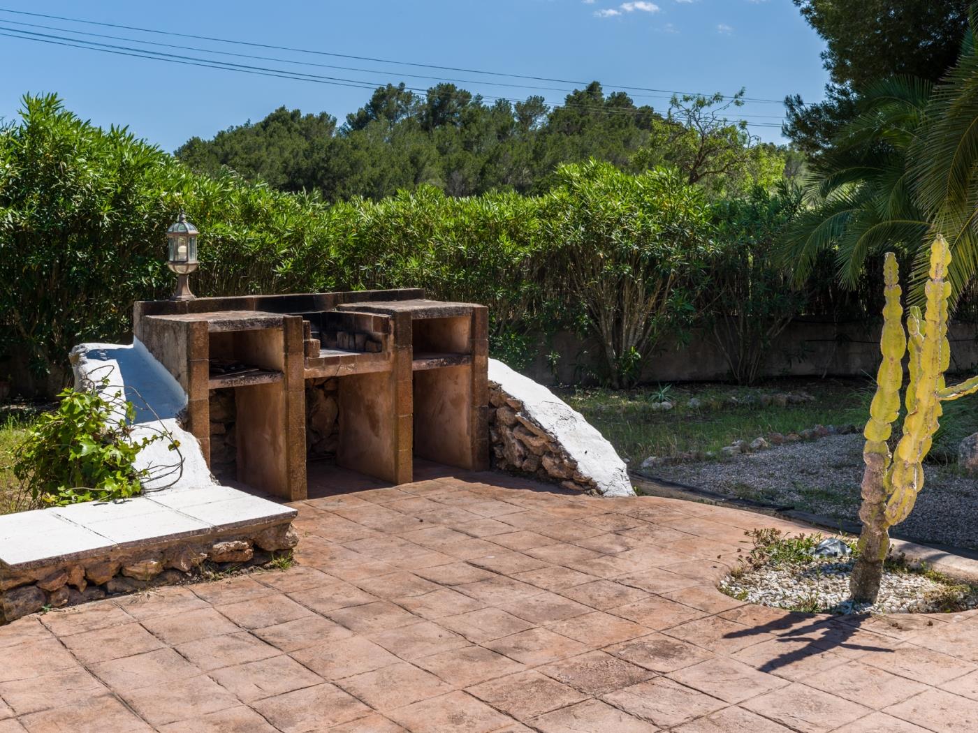Can Mabel - Casa de campo con piscina cerca de la ciudad de Ibiza en Nostra Senyora de Jesus