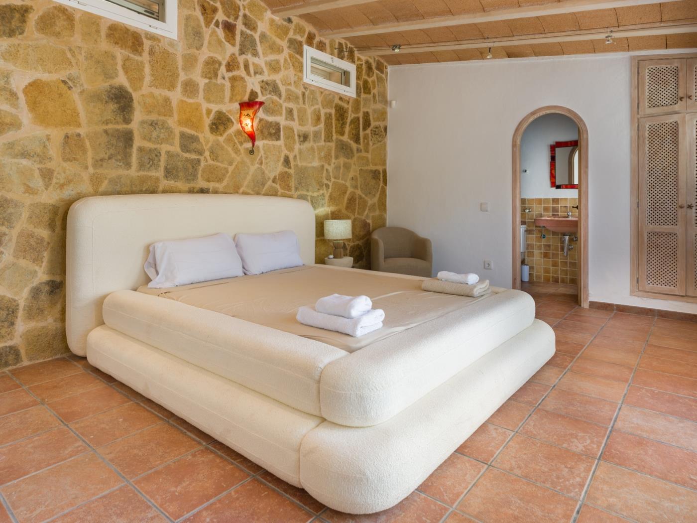 Can Rafalet – House with pool Cala Vadella in Sant Josep de sa Talaia